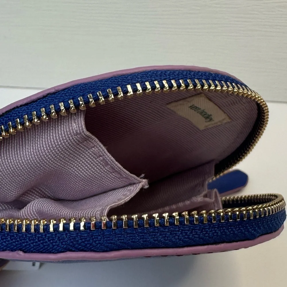 Vera Bradley ultramarine Round Zip Pouch NWT